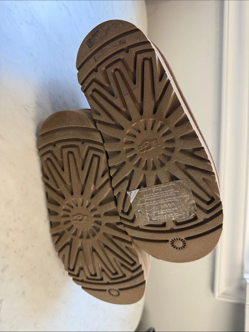 UGG Kids Chestnut Brown Suede Platform Boots - Size 13